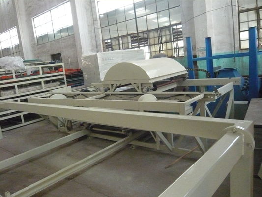 Máy chế tạo tấm sandwich cho vật liệu trang trí không cháy