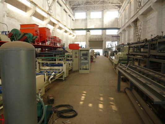 Đường dây sản xuất bảng sandwich EPS hoàn toàn tự động với cấu trúc thép