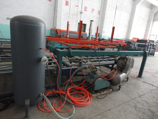 Máy tạo hình tấm sandwich, tấm tường MGO, tấm lợp theo hướng phong cảnh