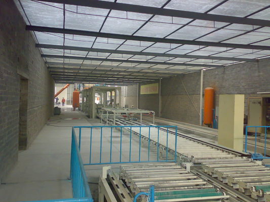 Máy tạo hình chân không nhựa với nguồn khí 0.8 - 1 MPa, công suất gia nhiệt 48 / 68 KW