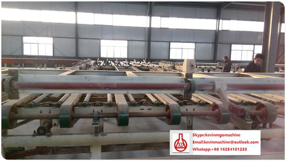 Dây chuyền sản xuất tấm MgO cho các nguyên liệu chính: MgO / MgCl2 / Vải sợi thủy tinh / Mạt cưa