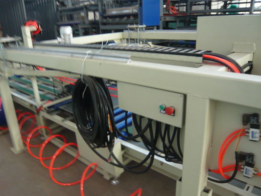 Máy làm cửa bằng thép tiết kiệm năng lượng 1.5 * 18 m