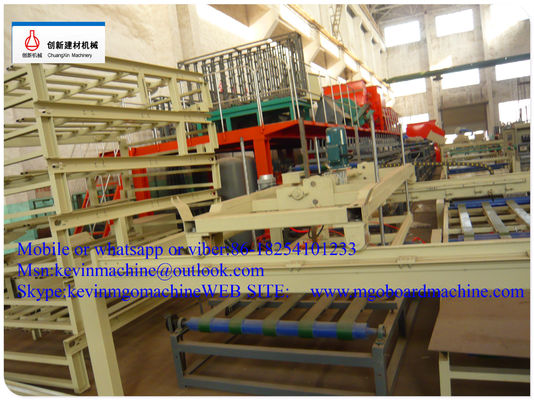 Thiết bị sản xuất tấm ốp tường với độ dày 2 - 25 mm, chiều dài không giới hạn